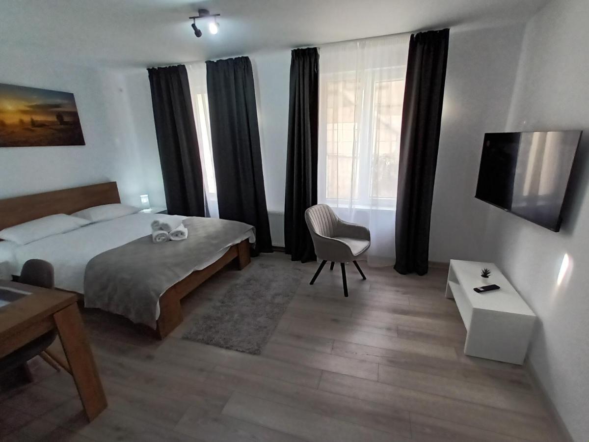 Old Town Studio Apartments Baia Mare Exteriér fotografie